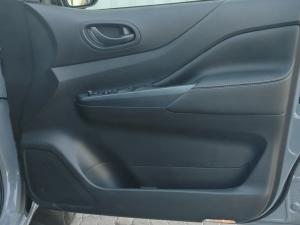 Nissan Navara 2.5DDTI PRO-2X automatic D/C - Image 22