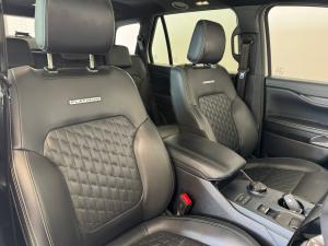 Ford Everest 3.0D V6 Platinum AWD automatic - Image 8