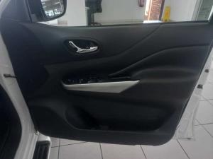 Nissan Navara 2.3D LE 4X4D/C - Image 8