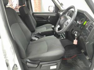 Mahindra PIK UP 2.2 Mhawk S6 4X4D/C - Image 11