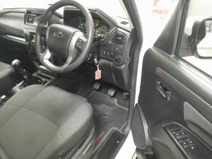 Mahindra PIK UP 2.2 Mhawk S6 4X4D/C - Image 8