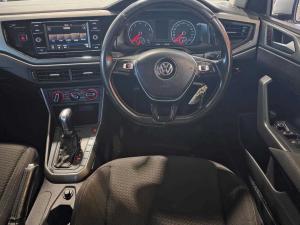 Volkswagen Polo 1.0 TSI Comfortline DSG - Image 14