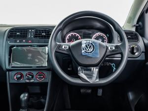 Volkswagen Polo Vivo hatch 1.6 Life - Image 9
