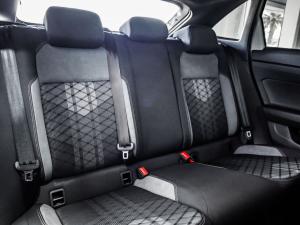 Volkswagen Taigo 1.0TSI R-Line - Image 13