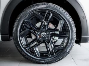 Volkswagen Taigo 1.0TSI R-Line - Image 15