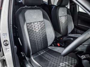 Volkswagen Taigo 1.0TSI R-Line - Image 20