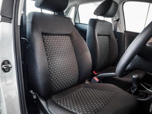 Volkswagen Polo Vivo hatch 1.4 - Image 17