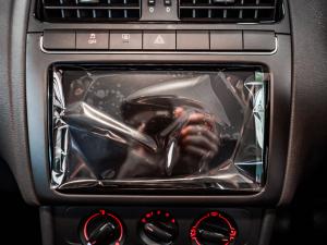 Volkswagen Polo Vivo hatch 1.4 - Image 12