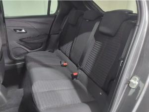 Peugeot 208 1.2 Active - Image 8