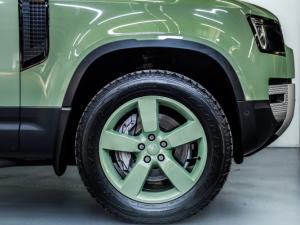Land Rover Defender 110 D300 75 Years / 75th Limited Edition - Image 3