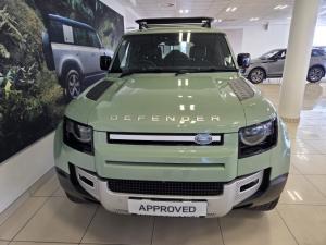 Land Rover Defender 110 D300 75 Years / 75th Limited Edition - Image 4