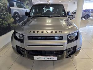 Land Rover Defender 110 D300 X-Dynamic HSE - Image 4