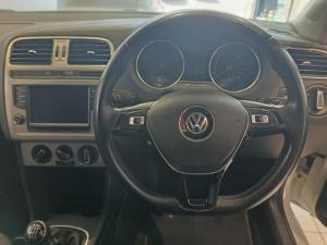 Volkswagen Polo hatch 1.2TSI Highline - Image 11