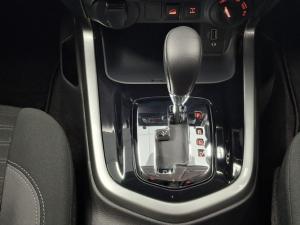 Nissan Navara 2.5DDTi double cab LE 4x4 - Image 13