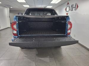 Nissan Navara 2.5DDTi double cab LE 4x4 - Image 5