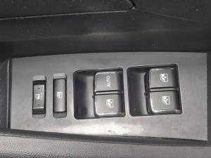 Peugeot Landtrek 1.9TD double cab 4Action 4x4 - Image 16
