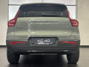Volvo XC40 B4 Plus Dark - Image 5