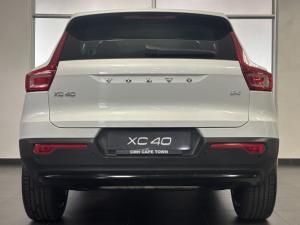 Volvo XC40 B4 Plus Dark - Image 5
