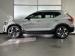 Volvo XC40 B4 Plus Dark - Thumbnail 3