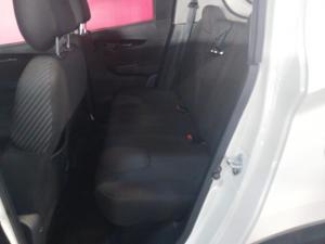 Mahindra KUV100 Nxt 1.2TD D75 K8 - Image 10