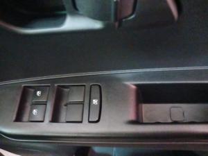 Mahindra KUV100 Nxt 1.2TD D75 K8 - Image 21