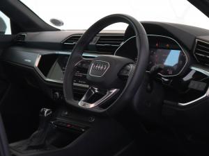 Audi Q3 40TFSI quattro Advanced - Image 25