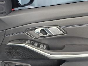 BMW 3 Series 320d Mzansi Edition - Image 8