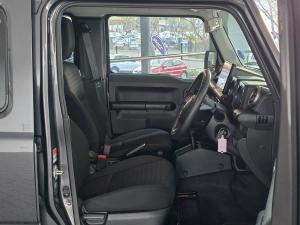 Suzuki Jimny 1.5 GLX AllGrip 5-door auto - Image 10