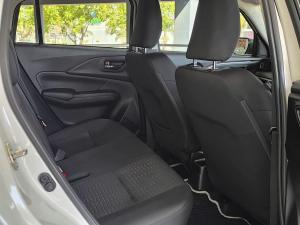 Suzuki Swift 1.2 GLX manual - Image 14