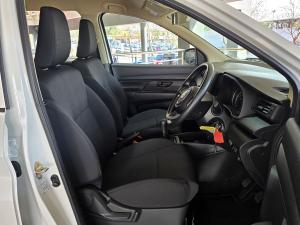 Suzuki Ertiga 1.5 GA - Image 10