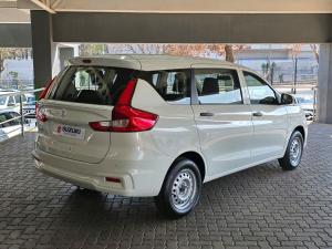 Suzuki Ertiga 1.5 GA - Image 7
