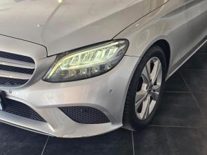 Mercedes-Benz C-Class C180 Avantgarde auto - Image 3