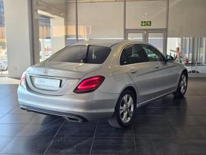 Mercedes-Benz C-Class C180 Avantgarde auto - Image 6