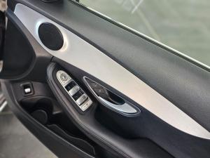 Mercedes-Benz C-Class C180 Avantgarde auto - Image 8