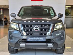 Nissan Navara 2.5DDTi double cab LE Plus - Image 2