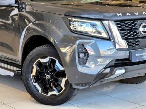Nissan Navara 2.5DDTi double cab LE Plus - Image 7
