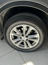 Nissan X-Trail 2.5 Acenta - Image 18