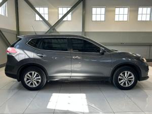 Nissan X-Trail 2.5 Acenta - Image 20