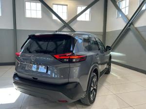 Nissan X-Trail 2.5 Acenta - Image 4