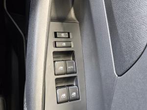 Peugeot Landtrek 1.9TD double cab Allure - Image 10
