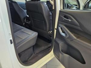 Peugeot Landtrek 1.9TD double cab Allure - Image 11