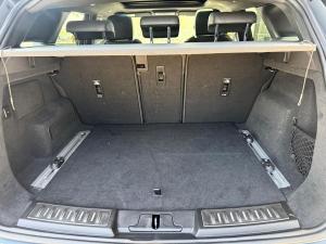 Land Rover Range Rover Evoque D200 R-Dynamic HSE - Image 12