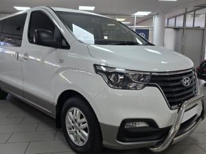 Hyundai H-1 2.4 bus GLS - Image 19