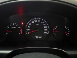 Hyundai H-1 2.4 bus GLS - Image 4