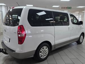 Hyundai H-1 2.4 bus GLS - Image 9