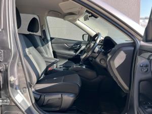 Nissan X-Trail 2.5 4x4 Acenta Tech - Image 13