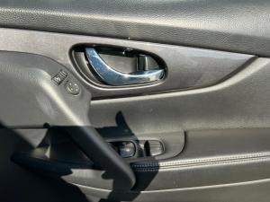 Nissan X-Trail 2.5 4x4 Acenta Tech - Image 9