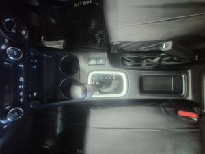 Toyota Hilux 2.8GD-6 double cab 4x4 Raider auto - Image 9
