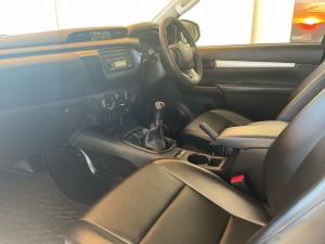 Toyota Hilux 2.4GD-6 single cab 4x4 SR - Image 7