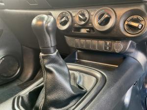 Toyota Hilux 2.4GD-6 single cab 4x4 SR - Image 13
